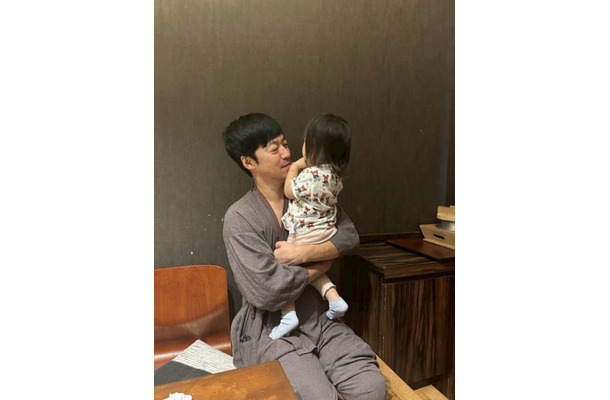 東貴博、安めぐみ&娘たちと温泉旅行へ!まったり家族団らんSHOT公開「行きつけっていいよね」