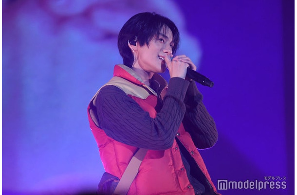 ファンミで初歌唱する山下幸輝（C）モデルプレス