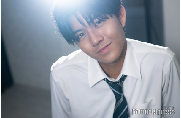 モデルプレスのインタビューに応じた安藤志音くん(C)モデルプレス