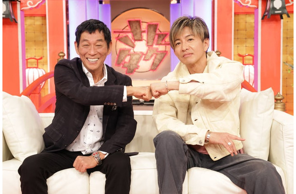 明石家さんま、木村拓哉（C）フジテレビ
