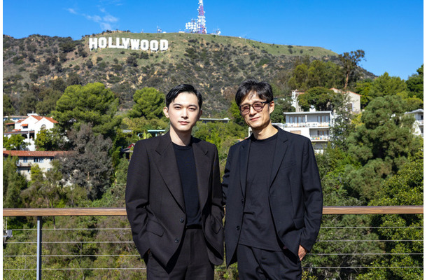 11/19ハリウッドサイン前　『国宝』©吉田修一／朝日新聞出版　©2025映画「国宝」製作委員会