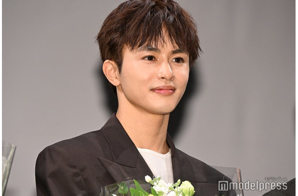 「こころ登壇イベントに出席した草川拓弥（C）モデルプレス