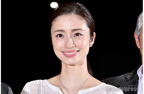 上戸彩(C)モデルプレス