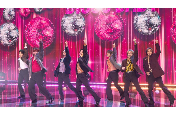 Travis Japan(C)Storm Labels Inc.