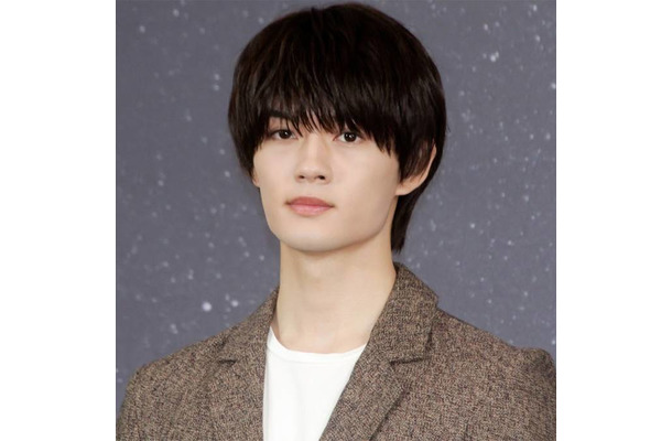 M!LK佐野勇斗、ライブ中に起こった“大ピンチ”な出来事とは？「パーンって裂けちゃって」