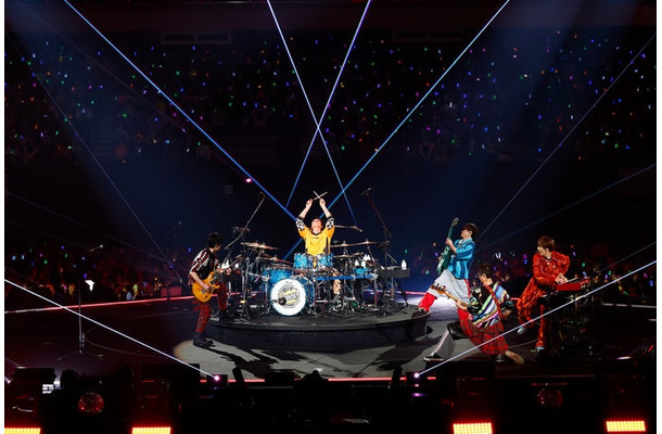 SUPER EIGHT「超八 in 日本武道館」より（提供写真）