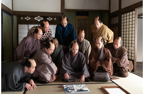 なぜ写楽は10カ月で姿を消したのか？ 「推し活のさきがけ」ともいえる文化が花開いた江戸で生まれた天才の「光と影」に迫る【NHK大河『べらぼう』第46回】