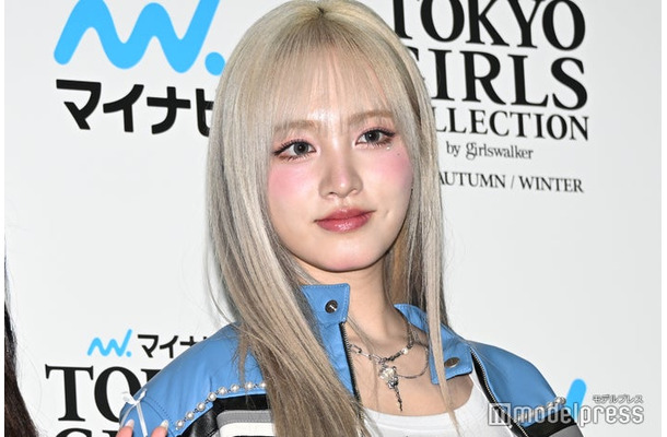 リズ（C）モデルプレス