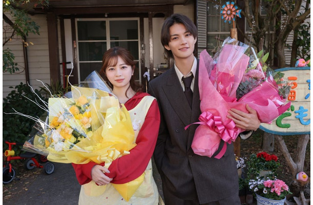 桜田ひより、佐野勇斗(C)日本テレビ