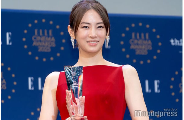 「ELLE CINEMA AWARDS 2025」授賞式に出席した北川景子（C）モデルプレス