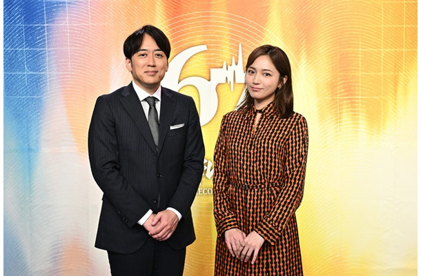 安住紳一郎アナ、川口春奈（C）TBS