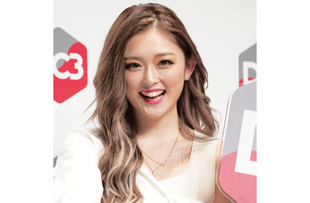 ゆうちゃみ「手放せない」涙袋のメイクに愛用!信頼のスティックコンシーラー