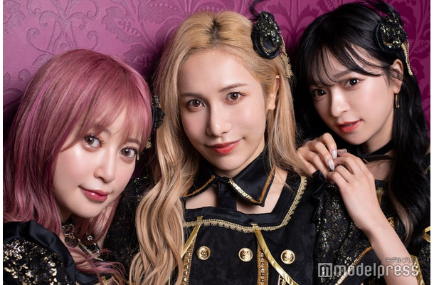 ヘラヘラ三銃士(まりな、ありしゃん、さおりん)(C)モデルプレス