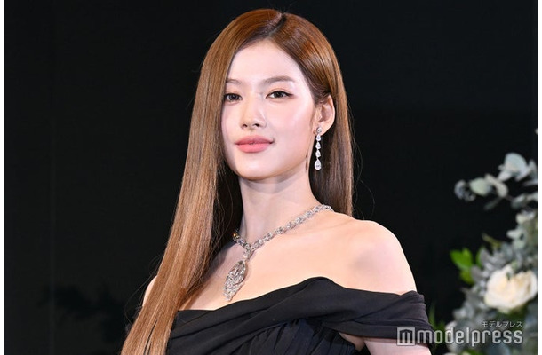 サナ(C)モデルプレス