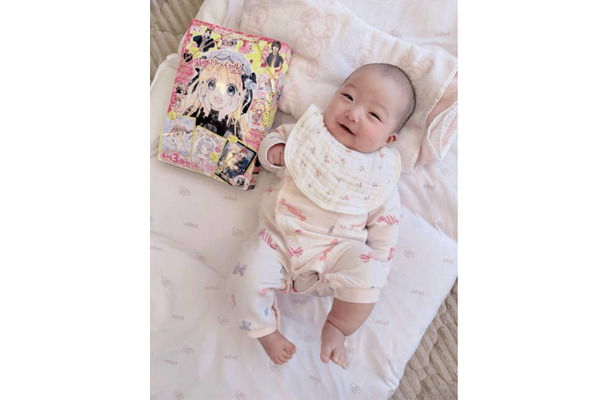 辻希美、“杉浦家”が漫画に！次女のにっこりSHOTと共に報告「皆可愛く描いてくれています」