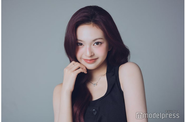 モデルプレスのインタビューに応じたBABYMONSTER／チキータ（C）モデルプレス