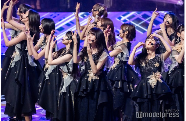 乃木坂46(C)モデルプレス