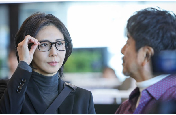 松嶋菜々子「おコメの女-国税局資料調査課・雑国室-」第1話(C)テレビ朝日