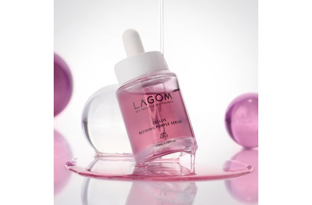 ラゴム、うるおうアゼライン酸美容液「リファイニング パープルセラム」発売