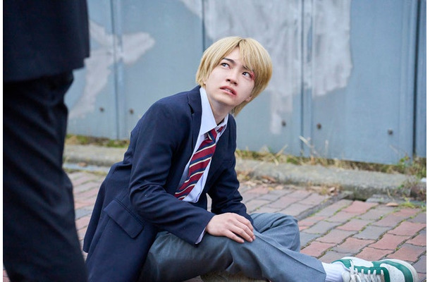 西畑大吾（C）田島隆・マサシ（秋田書店）／「マトリと狂犬」製作委員会・MBS