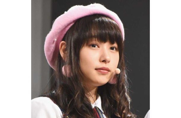 桜井日奈子、ニット帽&手袋のあったかコーデに反響「寒さも吹き飛ぶ可愛さ!」「めっちゃ似合う」