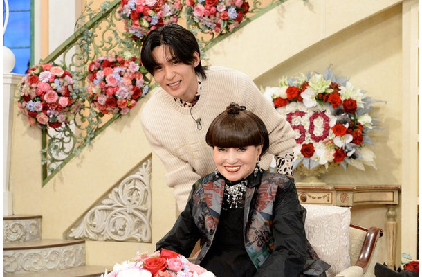 目黒蓮、黒柳徹子(C)テレビ朝日