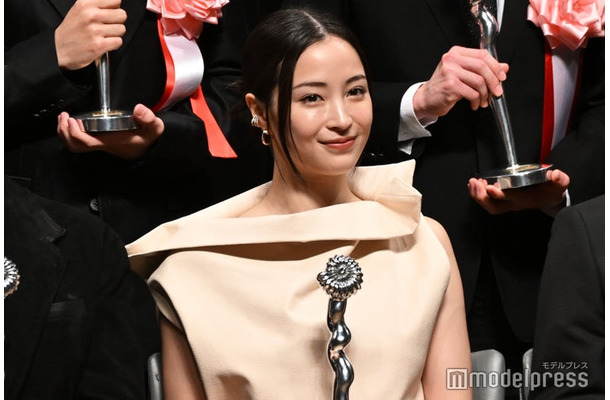 「第47回ヨコハマ映画祭」表彰式に出席した広瀬すず（C）モデルプレス