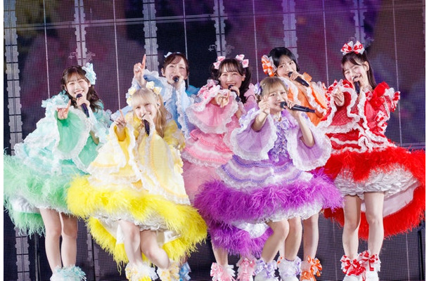 「FRUITS ZIPPER SPECIAL LIVE 2026『ENERGY』」の様子／撮影：ヨシモリユウナ、森好弘、高田梓、ハタサトシ、後藤壮太郎、藤井拓（提供写真）