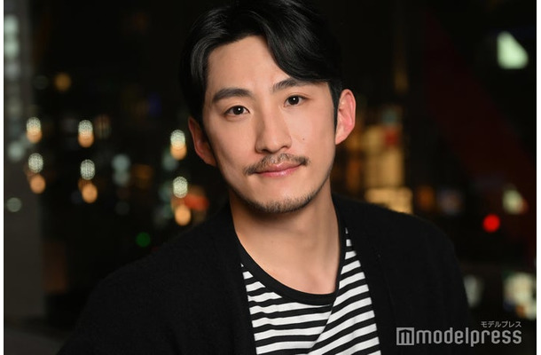 モデルプレスのインタビューに応じたテホン（C）モデルプレス