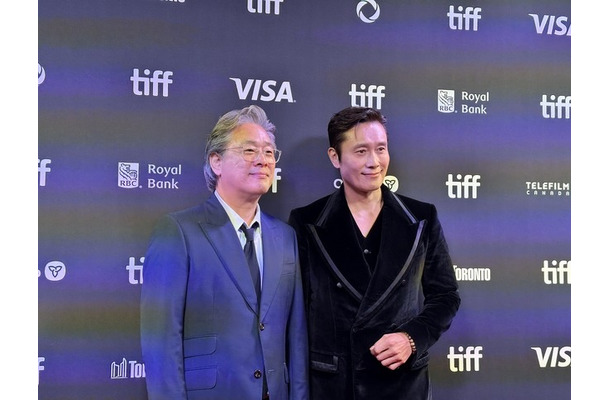 『しあわせな選択』c2025 CJ ENM Co., Ltd., MOHO FILM ALL RIGHTS RESERVED