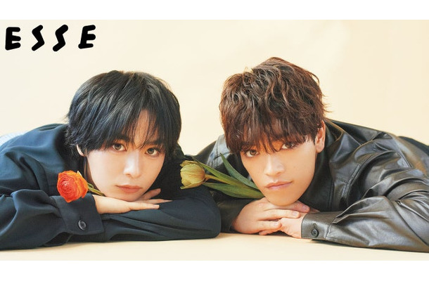 大西流星、原嘉孝「ESSE」2026年4月号(C)扶桑社
