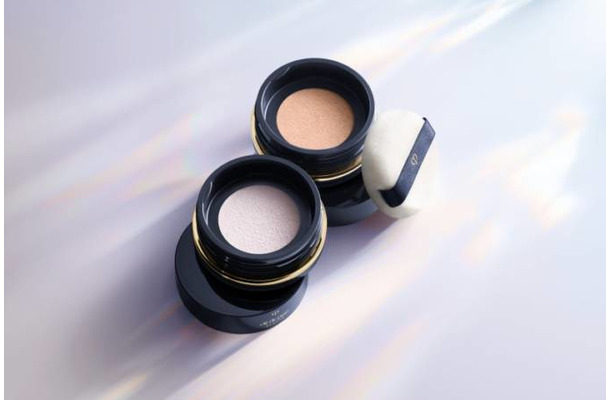 クレ・ド・ポー ボーテ、透明感の極みへ「トリートメントフェイスパウダー」にスモールサイズ登場