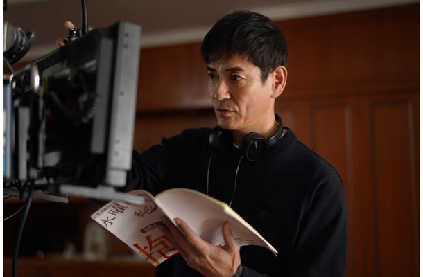 沢村一樹(C)「⽔曜⽇、私の夫に抱かれてください」製作委員会