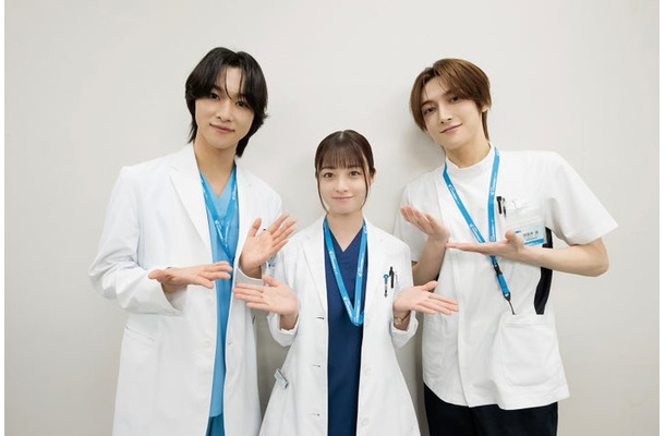 本多大夢、橋本環奈、浜川路己(C)フジテレビ