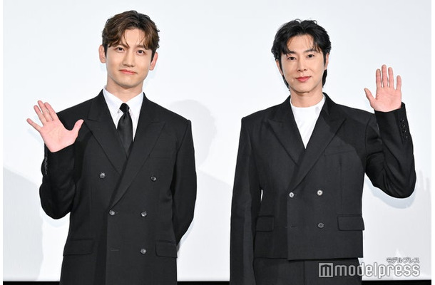 東方神起 20th Anniversary Film「IDENTITY」公開記念舞台挨拶に出席したチャンミン、ユンホ（C）モデルプレス