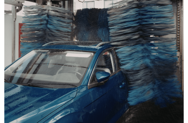 義実家で…4歳の孫「ここにも洗車場あればいいのに」祖母「用意しとこうね」→次に訪れると“まさかの完成度”に「大興奮」