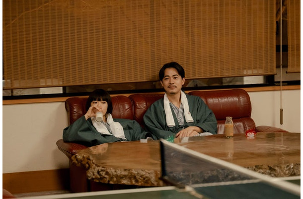 杉咲花、成田凌「冬のなんかさ、春のなんかね」第8話（C）日本テレビ