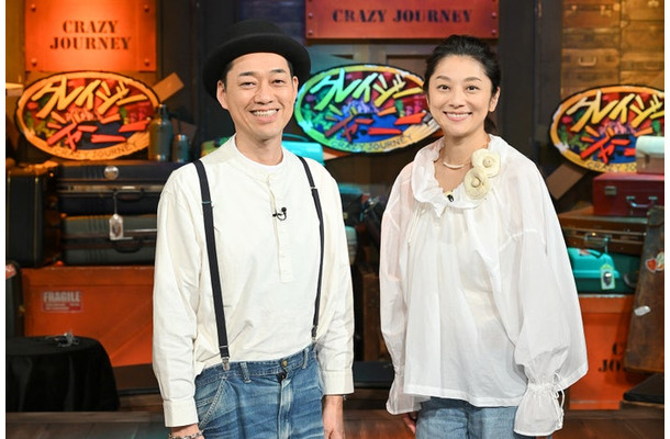 設楽統、小池栄子（C）TBS