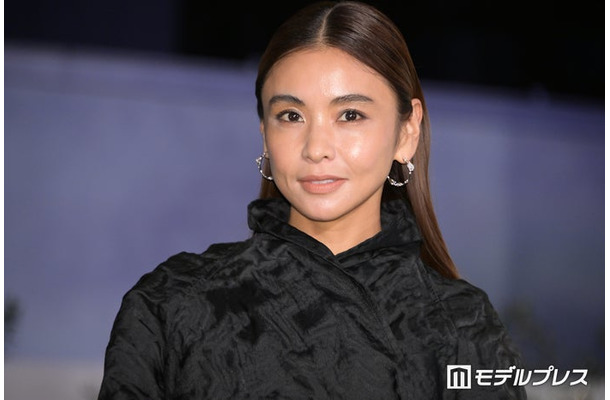 滝沢眞規子（C）モデルプレス