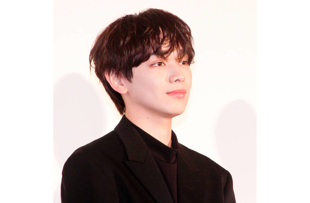 宮世琉弥、3rdアルバム『Illusion』は俳優・アーティストの“二面性”の魅力を引き出す一枚に