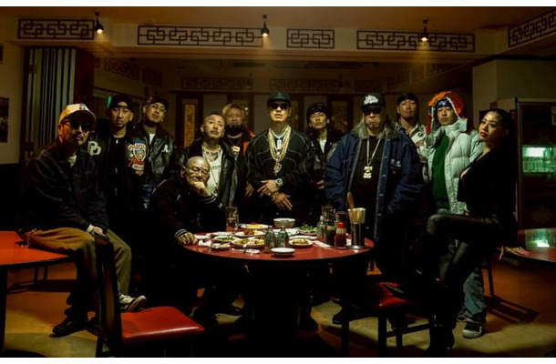 【独占コメント到着】名古屋のソウルフード「矢場味仙」の社歌をAK-69が制作！MV公開を記念してスペシャルメニューとコラボTeeの販売が決定