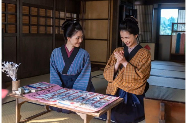 見上愛、早坂美海「風、薫る」第1話（C）NHK