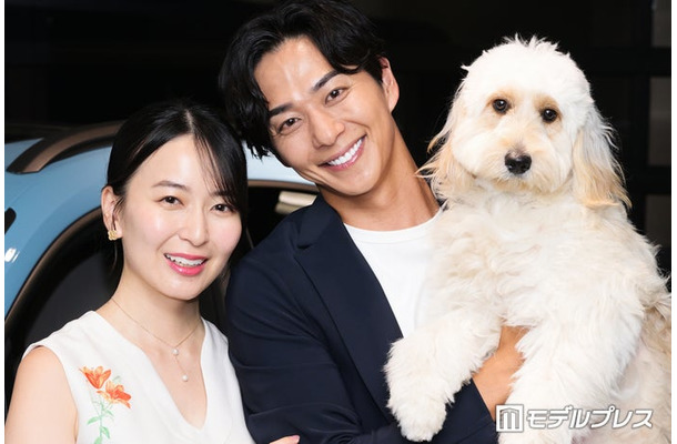 岩間恵、友永真也、クレア(C)モデルプレス