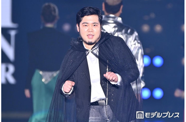 松井ケムリ（C）モデルプレス