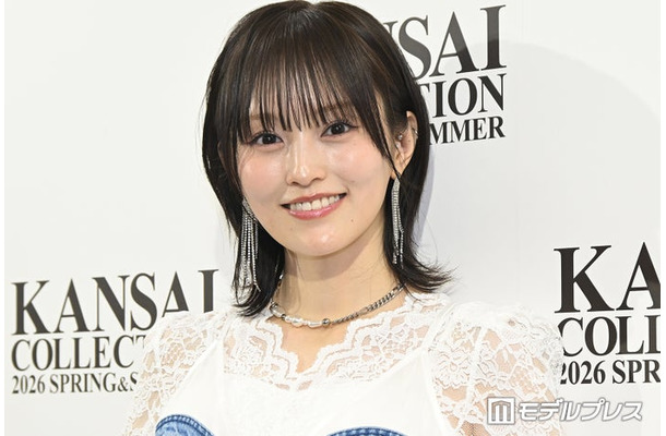 「KANSAI COLLECTION 2026 SPRING＆SUMMER」囲み取材に応じた山本彩（C）モデルプレス