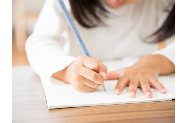 子どもの集中力が続かないのは「タンパク質不足」が原因かも?効果的に摂取するためのおすすめ食材と食べ方【小児科専門医が解説】