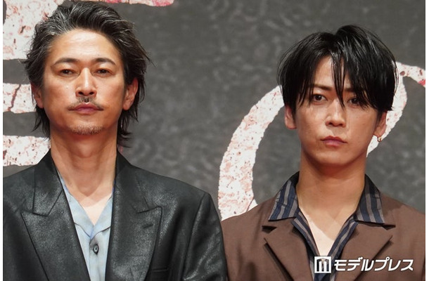 外道の歌 SEASON2」配信記念イベントに登壇した窪塚洋介、亀梨和也(C)モデルプレス