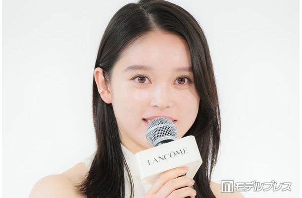 「ランコム ジャパン アンバサダー就任記者会⾒」に出席した高石あかり（C）モデルプレス