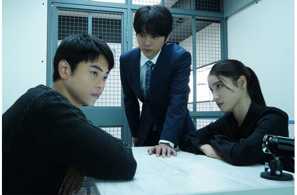 菅生新樹、佐藤勝利、土屋太鳳「ボーダレス～広域移動捜査隊～」第1話（C）テレビ朝日