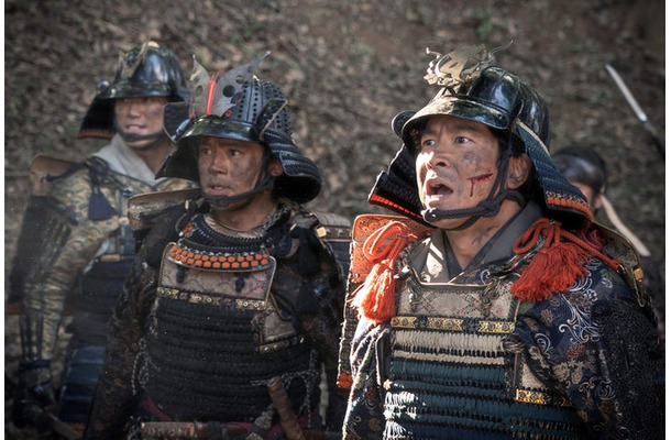 池松壮亮、仲野太賀「豊臣兄弟！」第14話（C）NHK